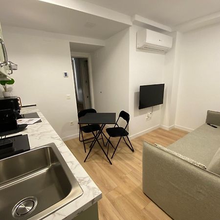 Apartamentos Penalara 塞哥维亚 外观 照片