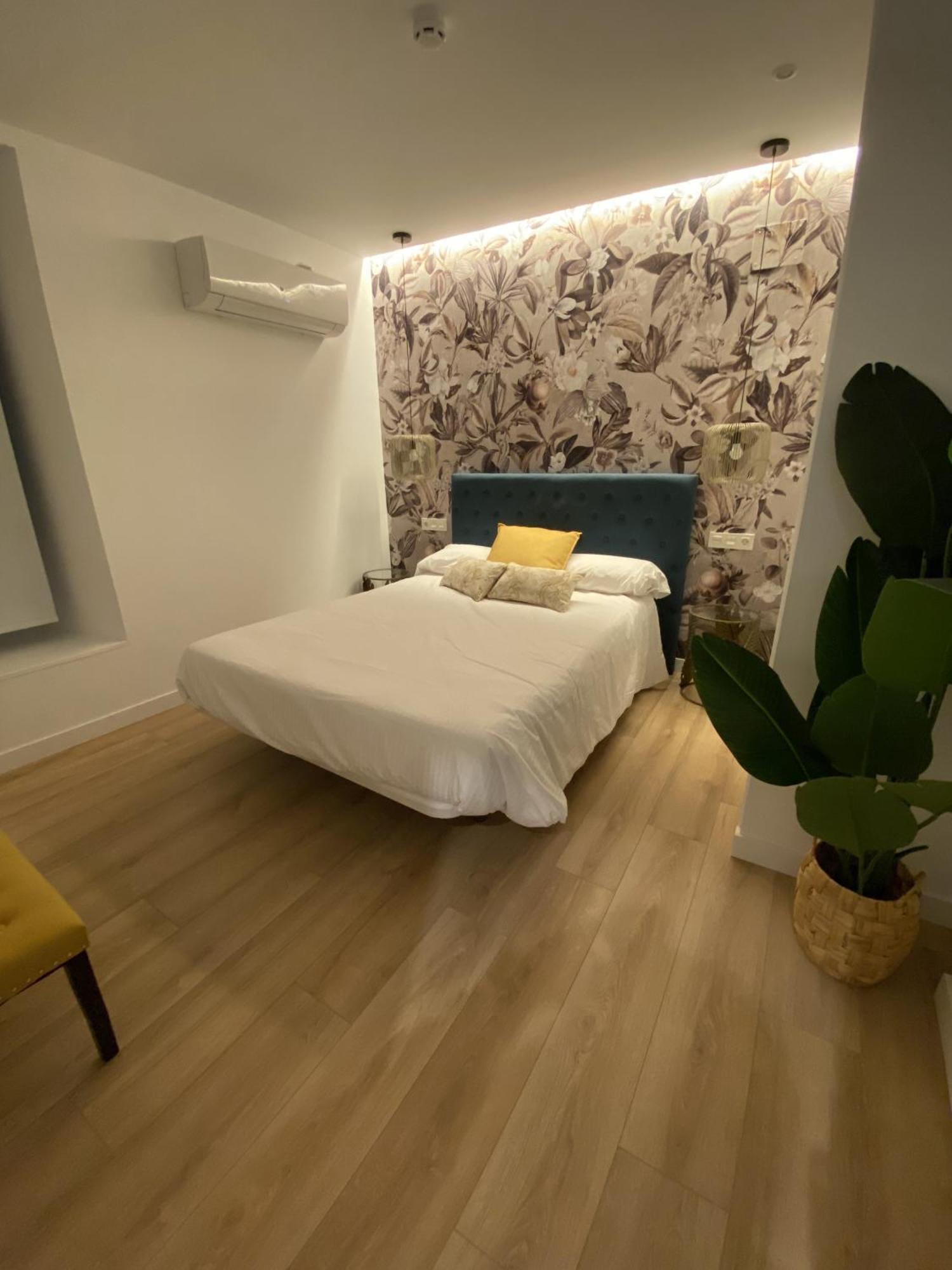 Apartamentos Penalara 塞哥维亚 外观 照片