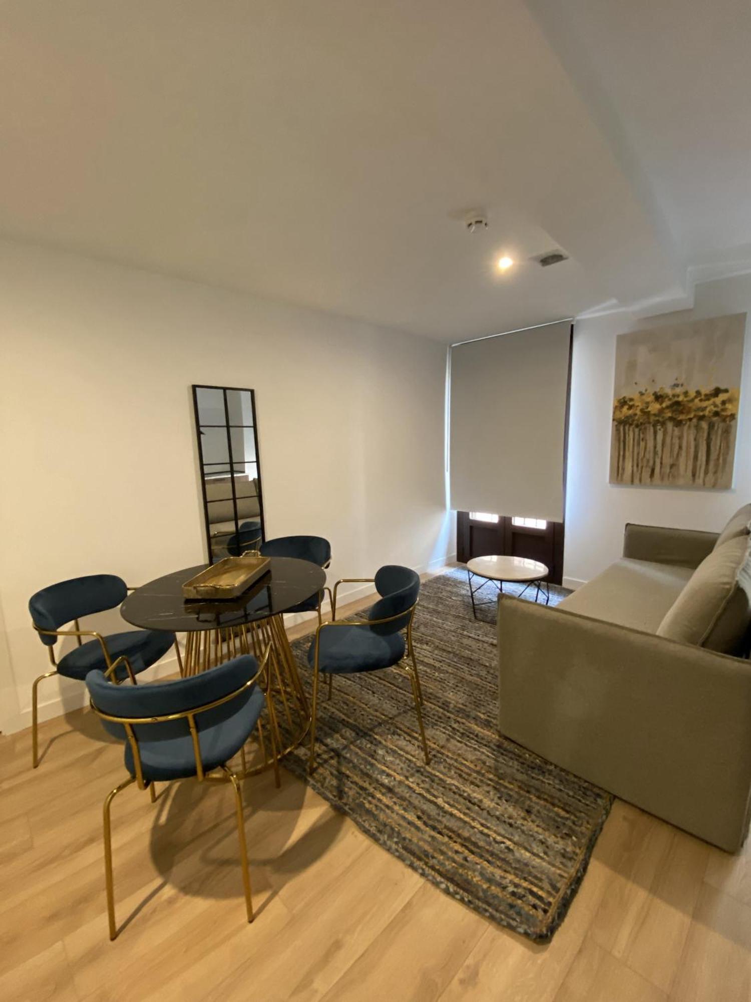 Apartamentos Penalara 塞哥维亚 外观 照片