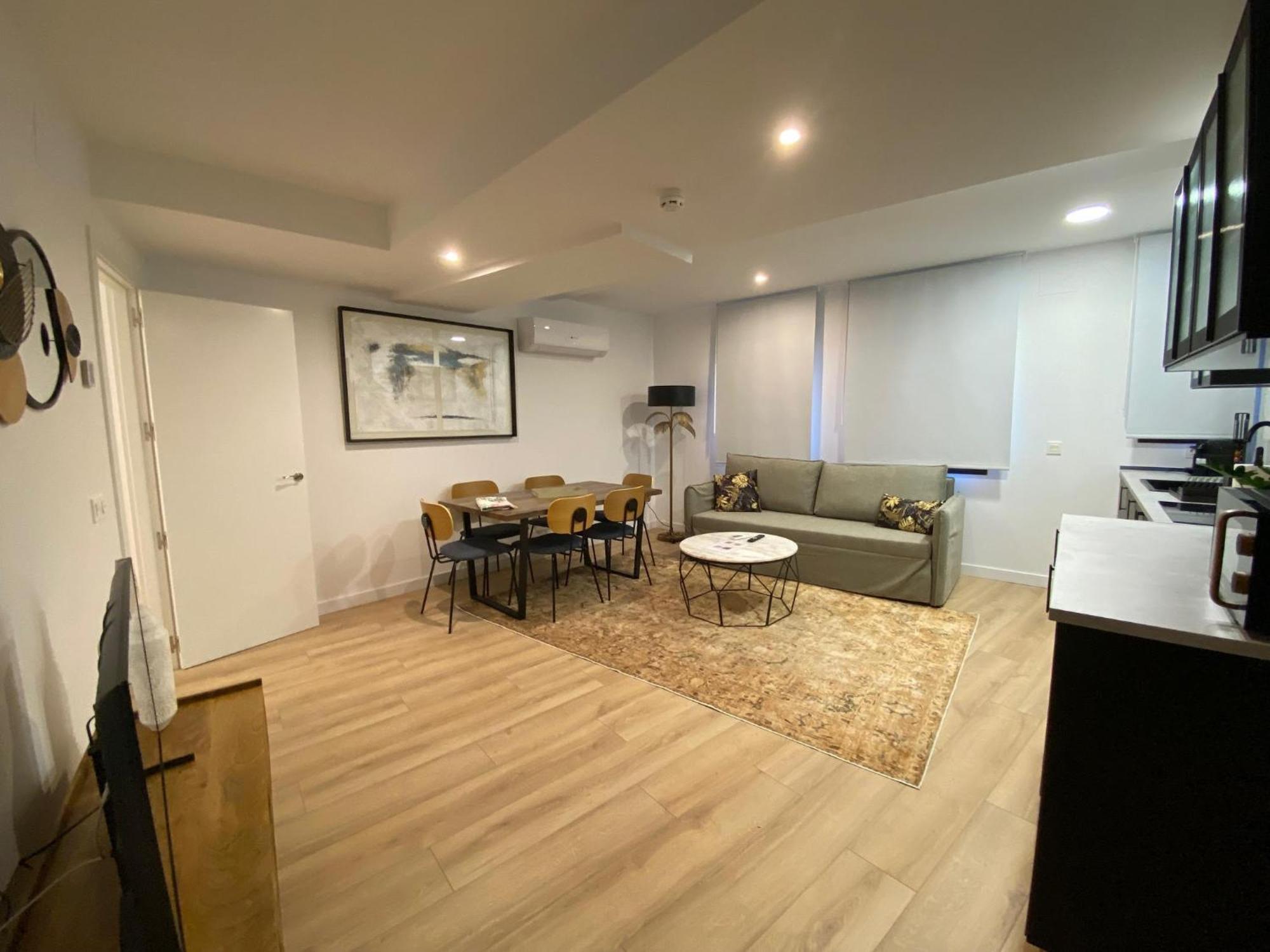 Apartamentos Penalara 塞哥维亚 外观 照片