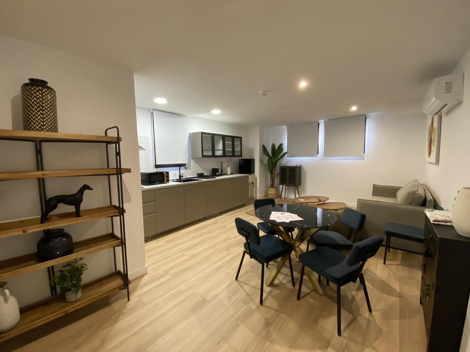 Apartamentos Penalara 塞哥维亚 外观 照片