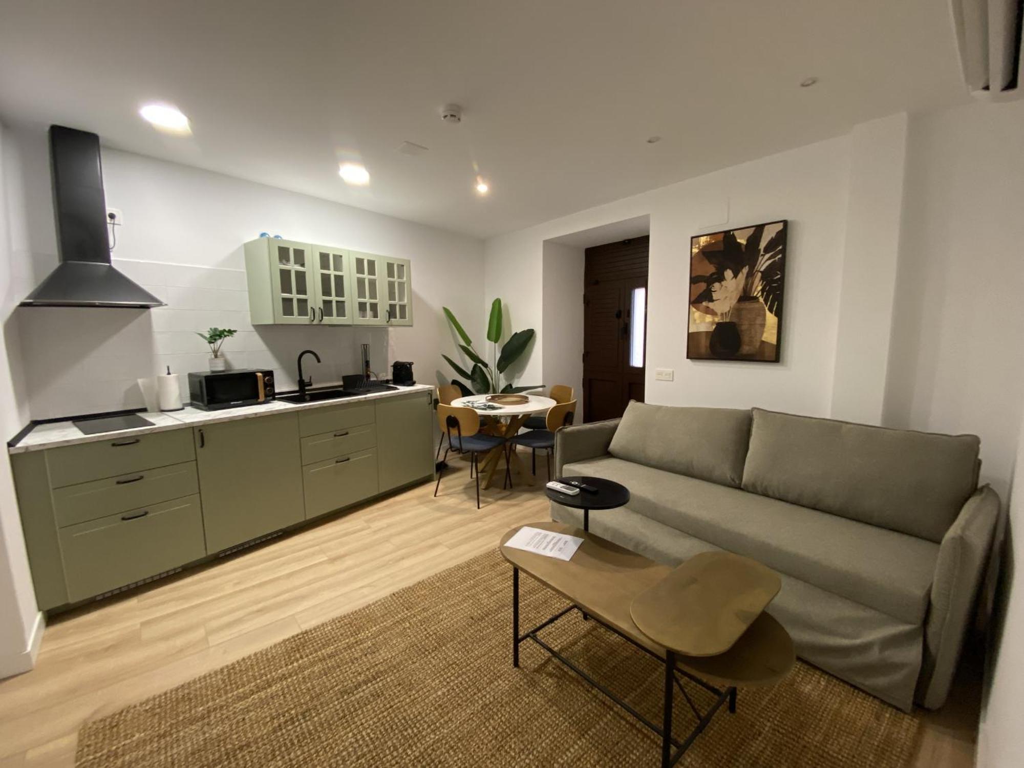 Apartamentos Penalara 塞哥维亚 外观 照片