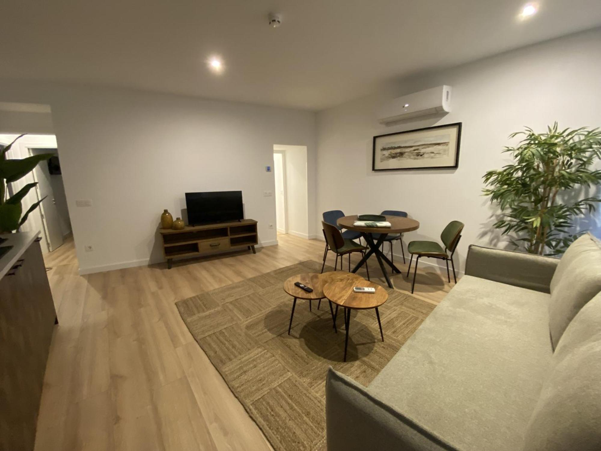 Apartamentos Penalara 塞哥维亚 外观 照片
