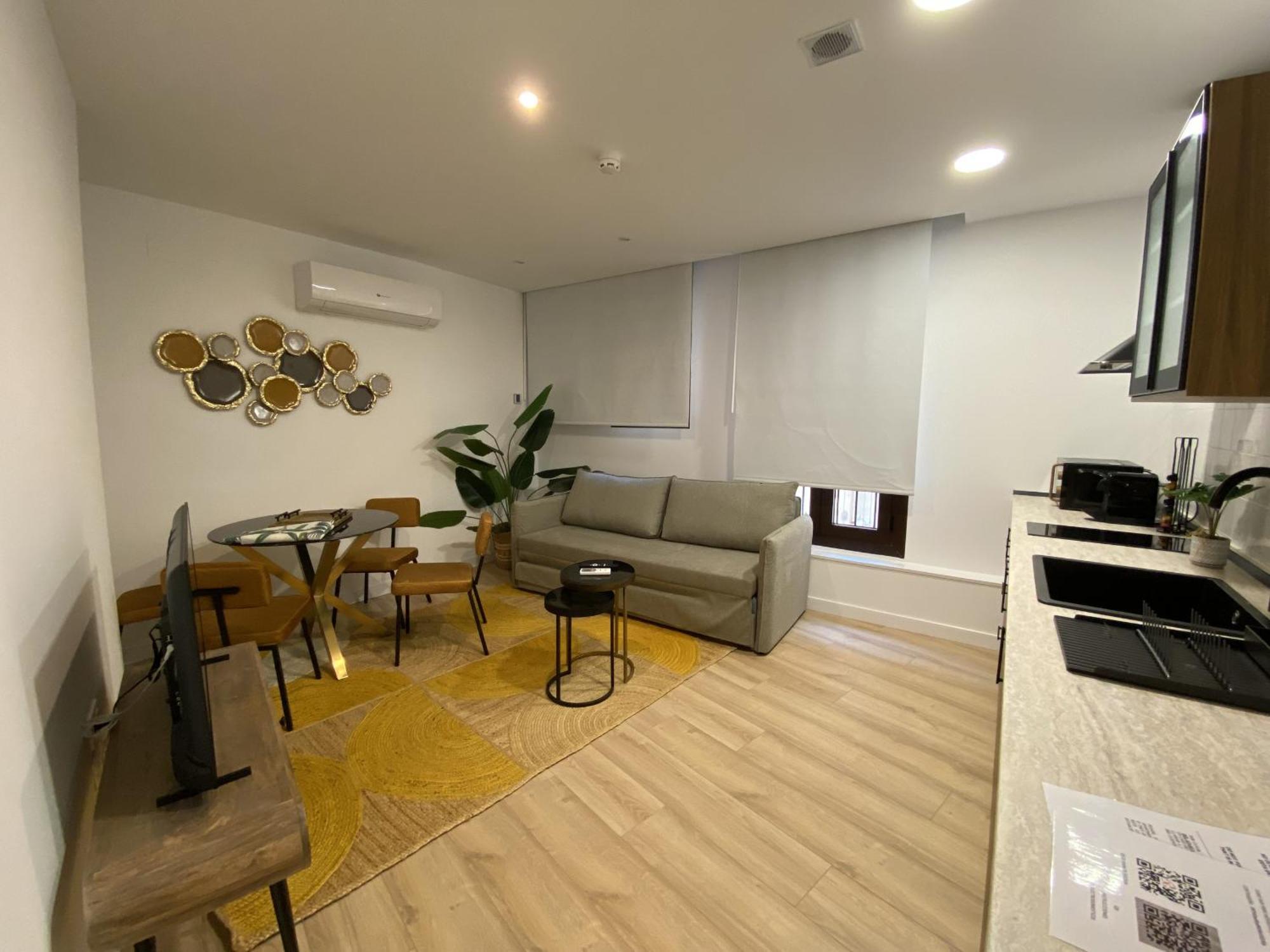 Apartamentos Penalara 塞哥维亚 外观 照片