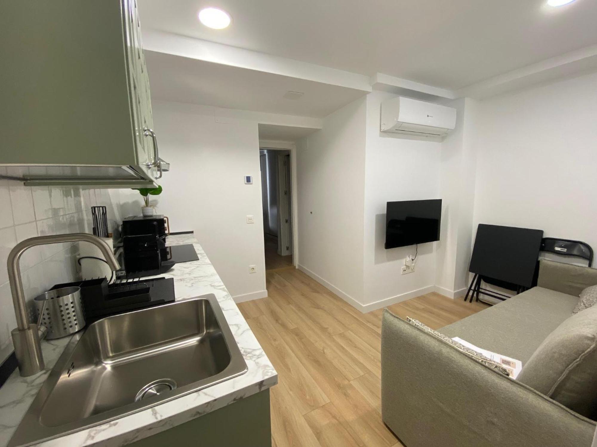 Apartamentos Penalara 塞哥维亚 外观 照片